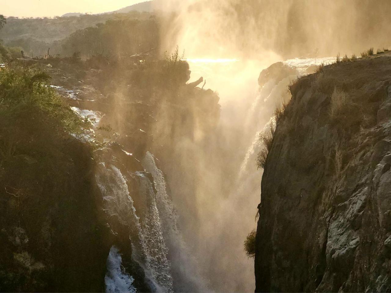 Kapika Waterfall Lodge Epupa Kültér fotó