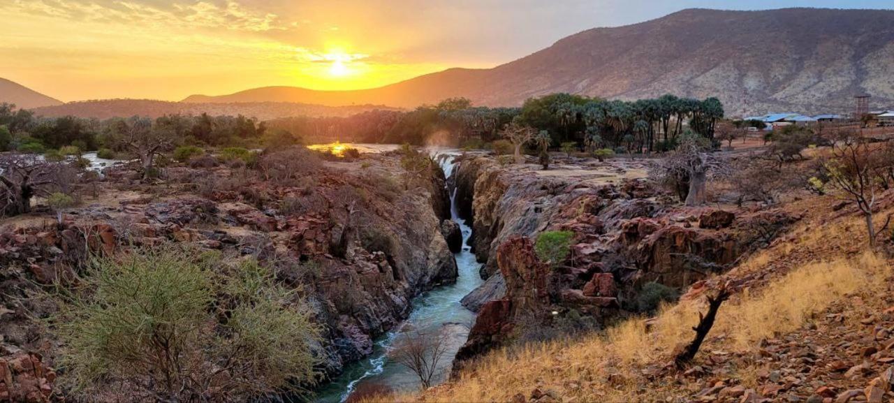 Kapika Waterfall Lodge Epupa Kültér fotó