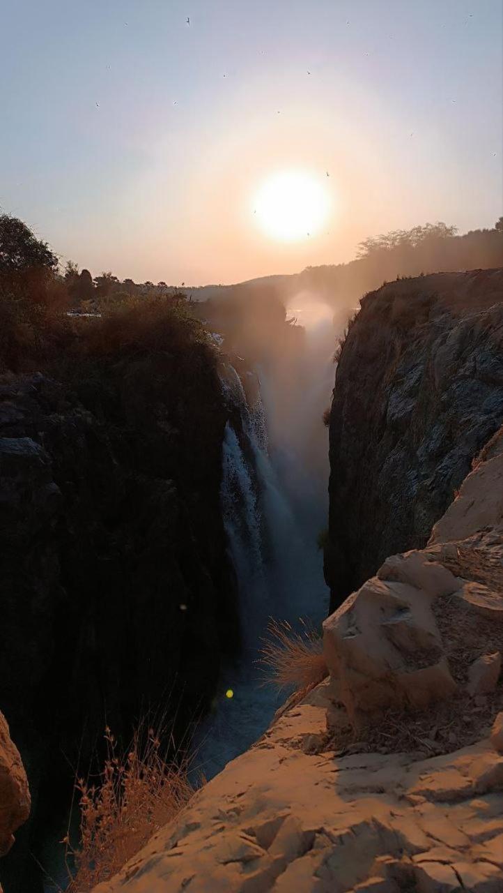 Kapika Waterfall Lodge Epupa Kültér fotó