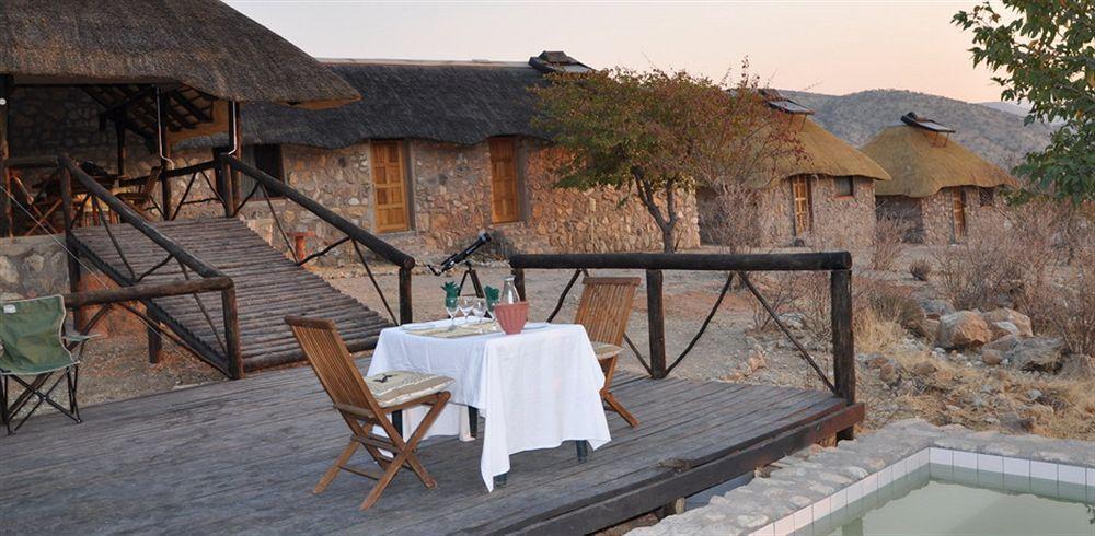 Kapika Waterfall Lodge Epupa Kültér fotó