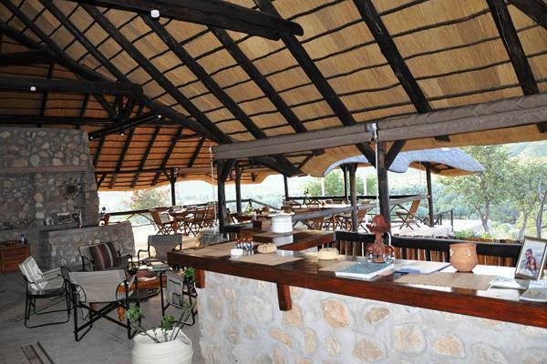 Kapika Waterfall Lodge Epupa Kültér fotó